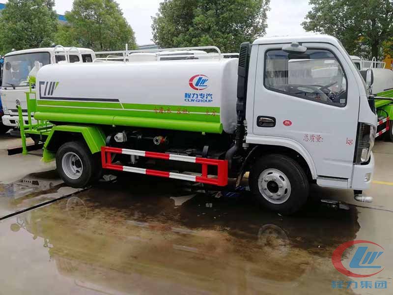 程力灑水車(chē)