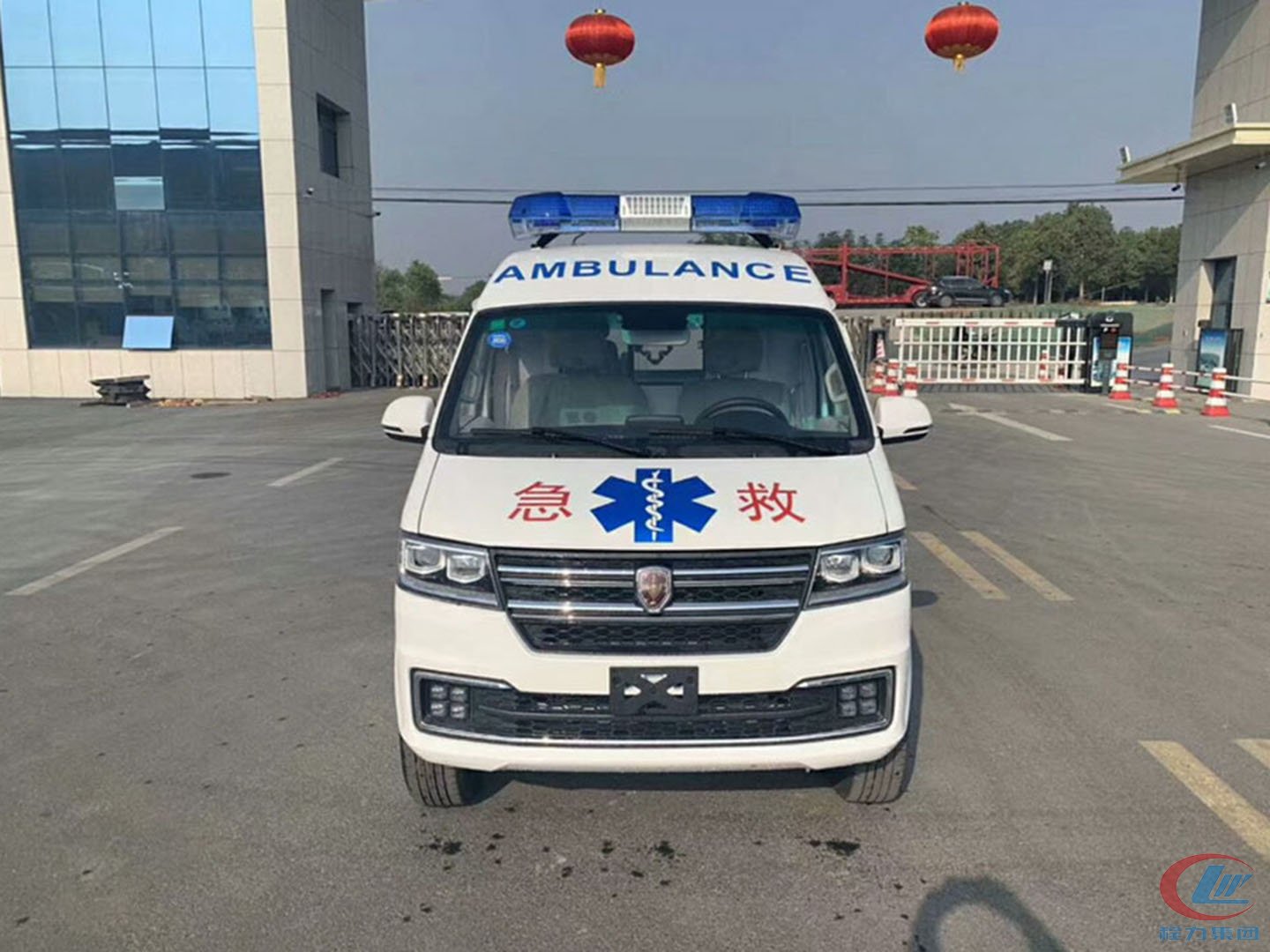 國(guó)六金杯新海獅S運(yùn)輸型救護(hù)車(chē)