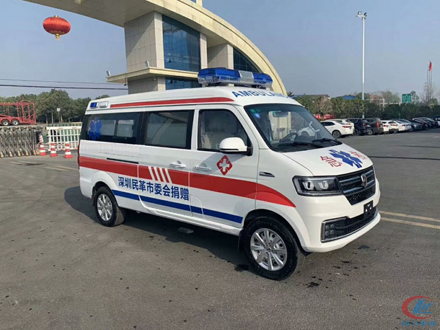 國(guó)六金杯新海獅S運(yùn)輸型救護(hù)車(chē)