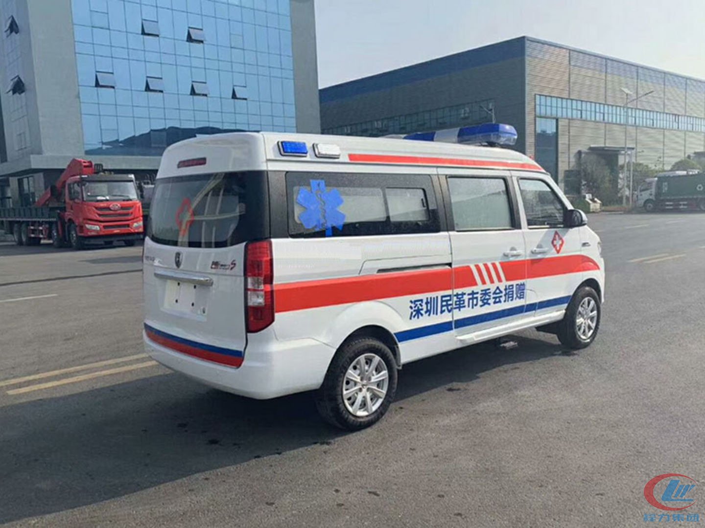 國(guó)六金杯新海獅S運(yùn)輸型救護(hù)車(chē)