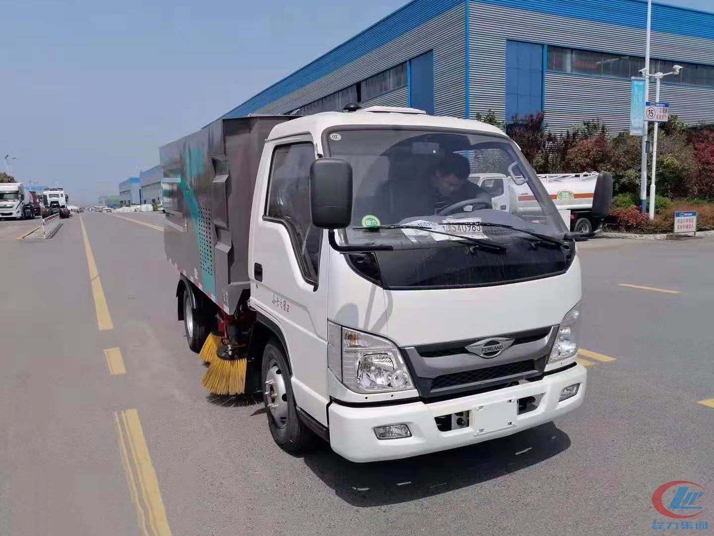 福田小卡之星2掃路車(chē)