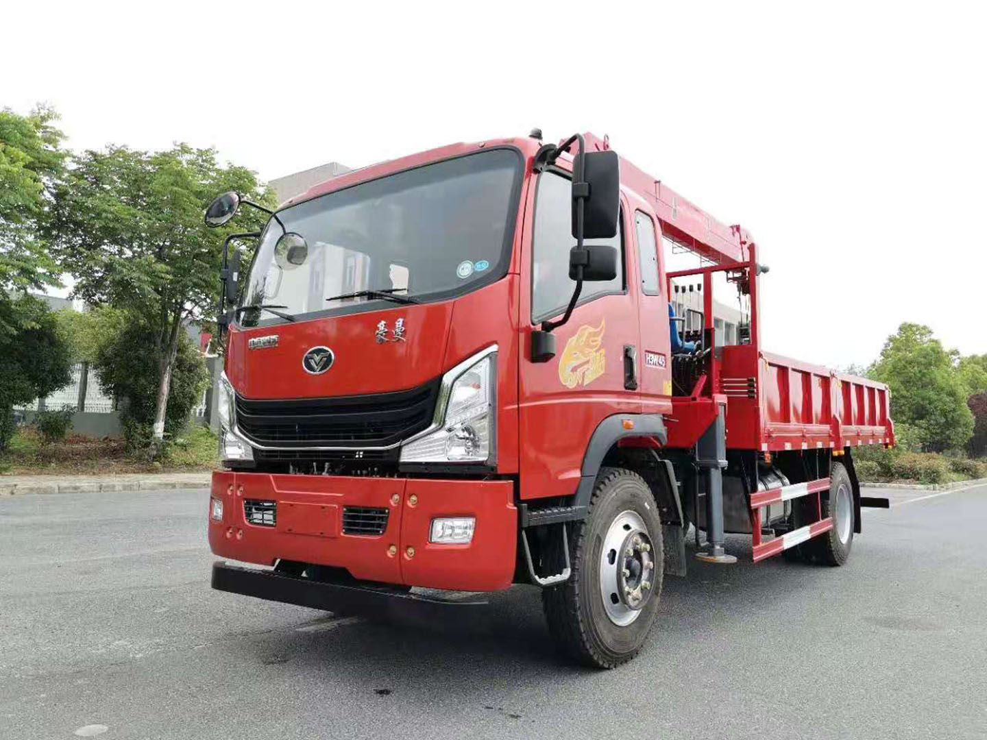 國(guó)六重汽豪曼8噸隨車(chē)吊