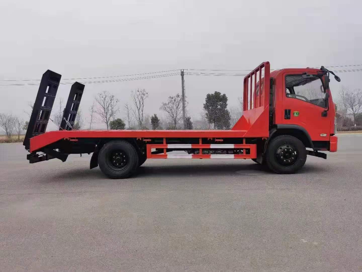 國(guó)六東風(fēng)福瑞卡平板運(yùn)輸車圖片