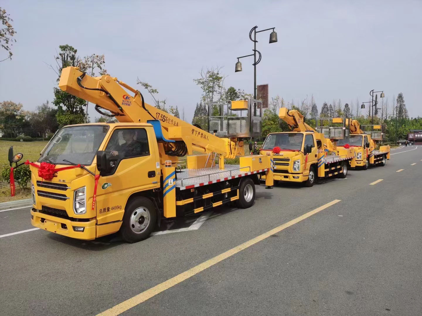 江鈴國(guó)六單排座17.5米高空作業(yè)車(chē)