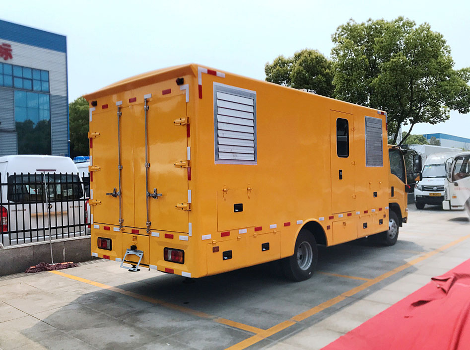國(guó)六五十鈴移動(dòng)式電源保障車