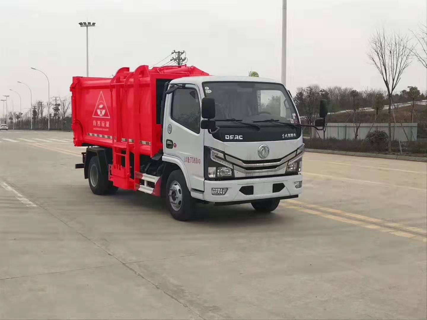 垃圾運(yùn)輸車(chē)