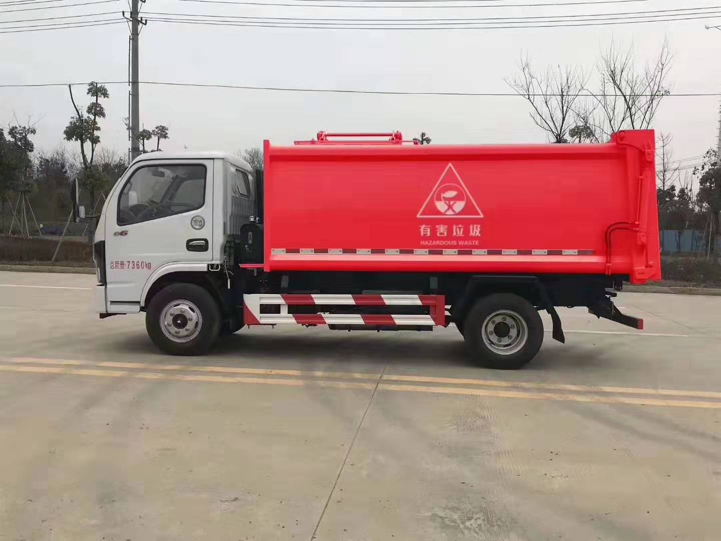 垃圾運(yùn)輸車(chē)