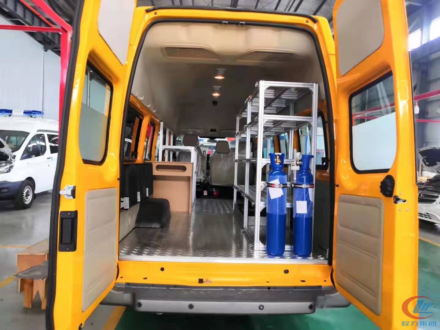 福特新時(shí)代客運(yùn)版救護(hù)車，福特應(yīng)急救援車